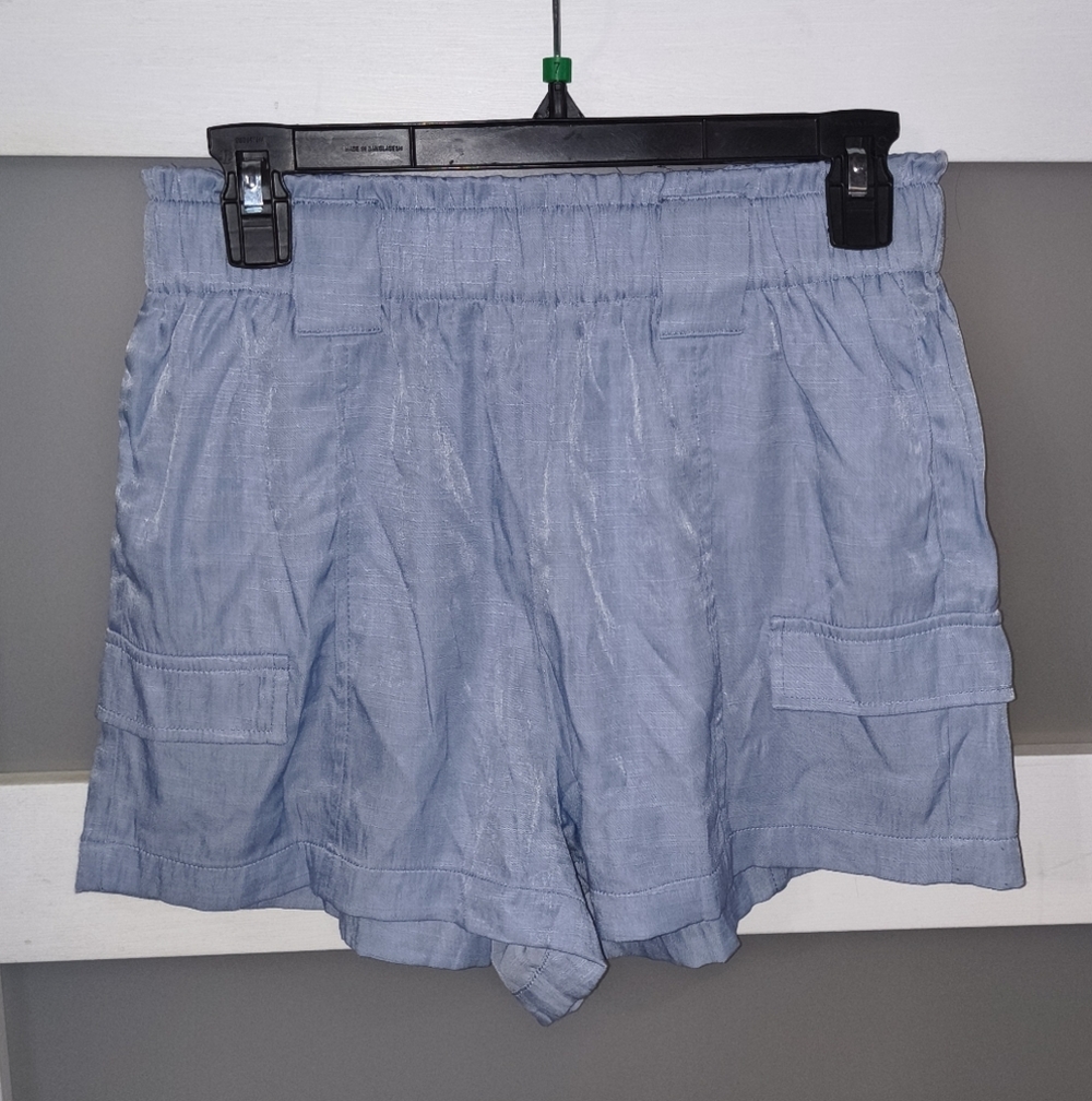 NWOT Le Lis Sky Blue Women's Cargo Shorts